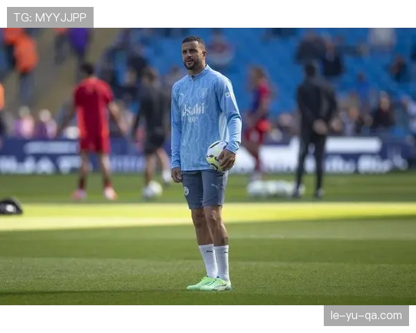 凯尔·沃克入选英超最佳阵容跻身顶级边后卫 凯尔·沃克入选英超最佳阵容跻身顶级边后卫