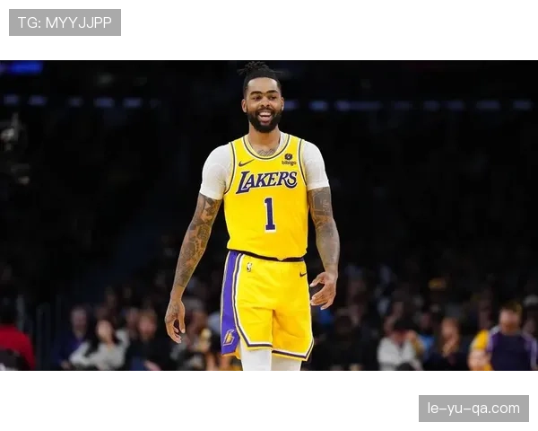 篮下封锁制造错位压制对手内线，拉塞尔造就11冠