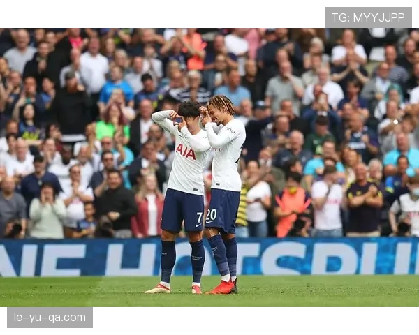 热刺霸占积分榜首位却暴露致命软肋！伪豪门挣扎还是崛起真相？